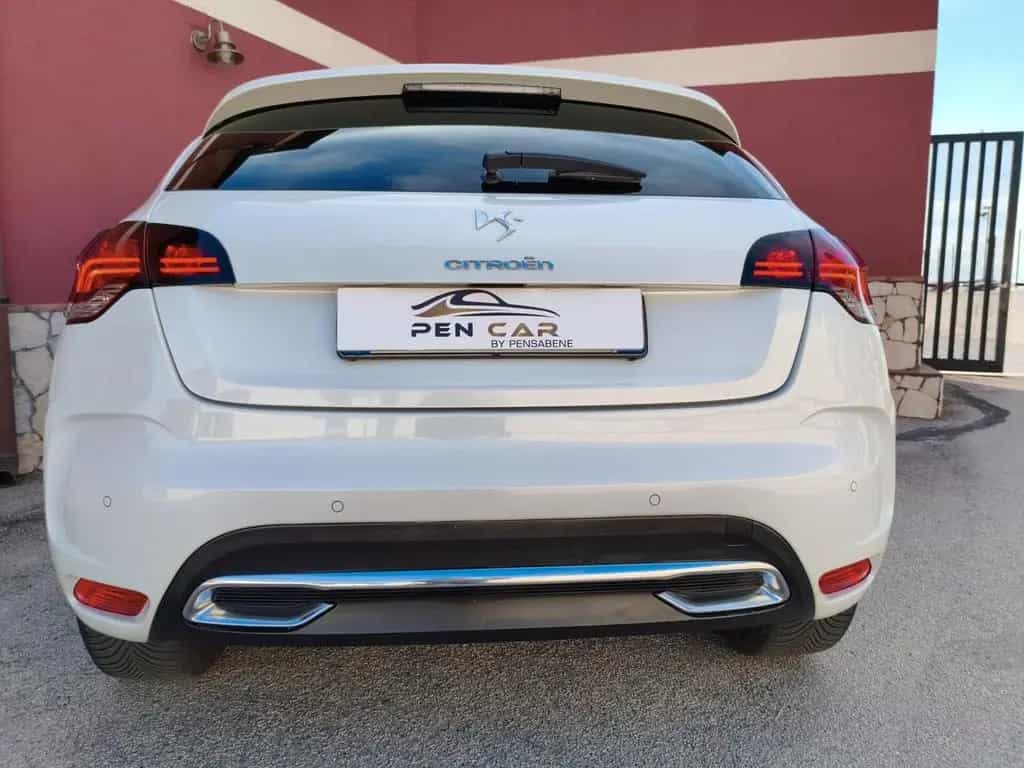 DS Automobiles DS4 Ds DS4 4 1.6 e-HDi 115 airdream So Chic 04/2013-photo-3
