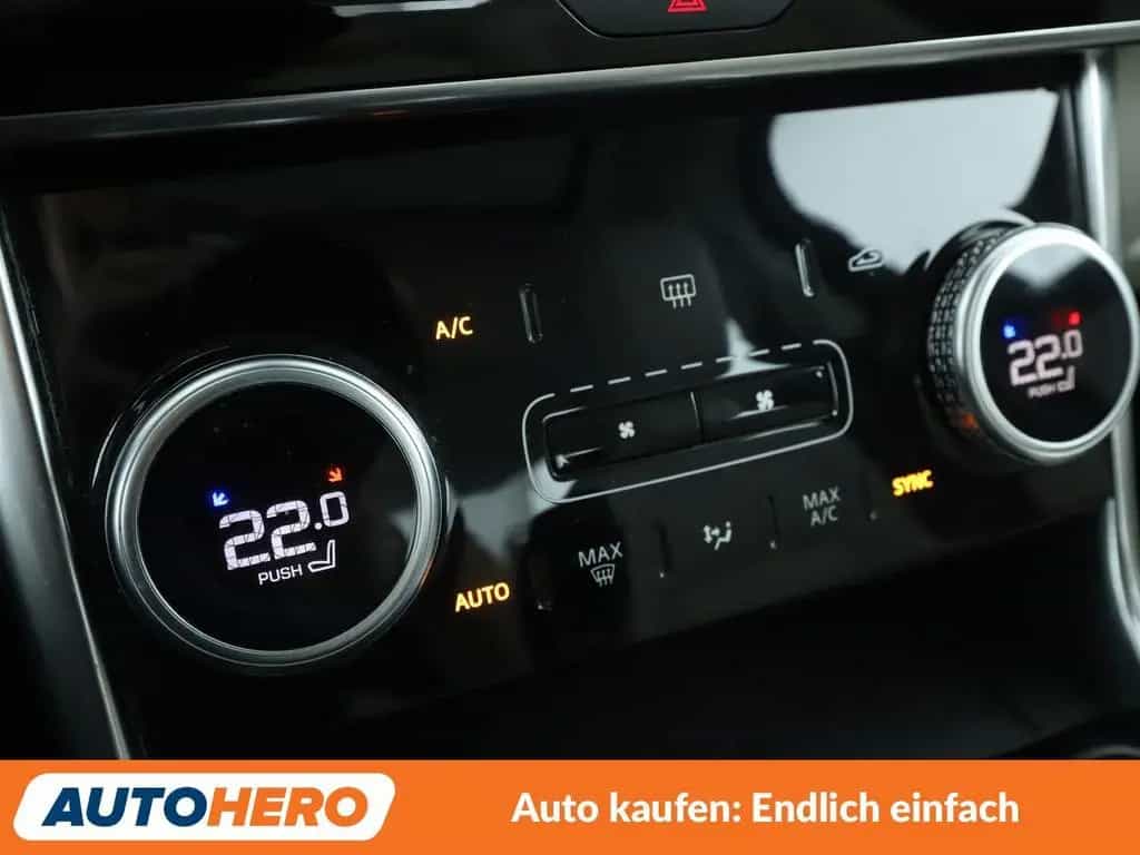 Jaguar XE 30t HSE AWD Aut.*NAVI*ACC*CAM*PDC*SHZ*PANO* 12/2021-photo-23