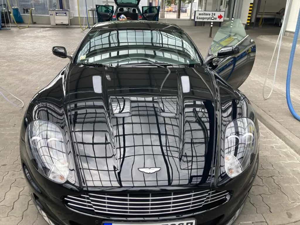 Aston Martin DBS 6.0 Touchtronic - 05/2009-photo-1