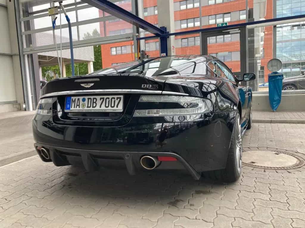 Aston Martin DBS 6.0 Touchtronic - 05/2009-photo-4