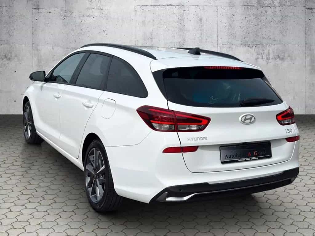 Hyundai i30 cw Advantage*LED*Kamera*Dig. Cockpit*CarPlay 10/2024-photo-6