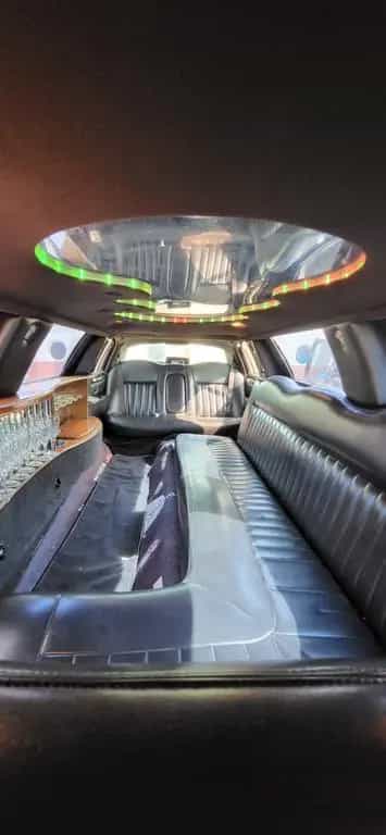 Lincoln Town Car 07/2003-photo-2