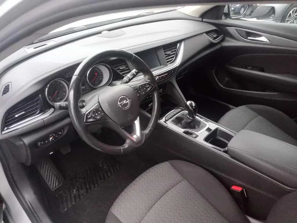 Opel Insignia B Sports T./AHK/NAVI/PDC/SITZHZG/KLIMAA 02/2019-photo-14