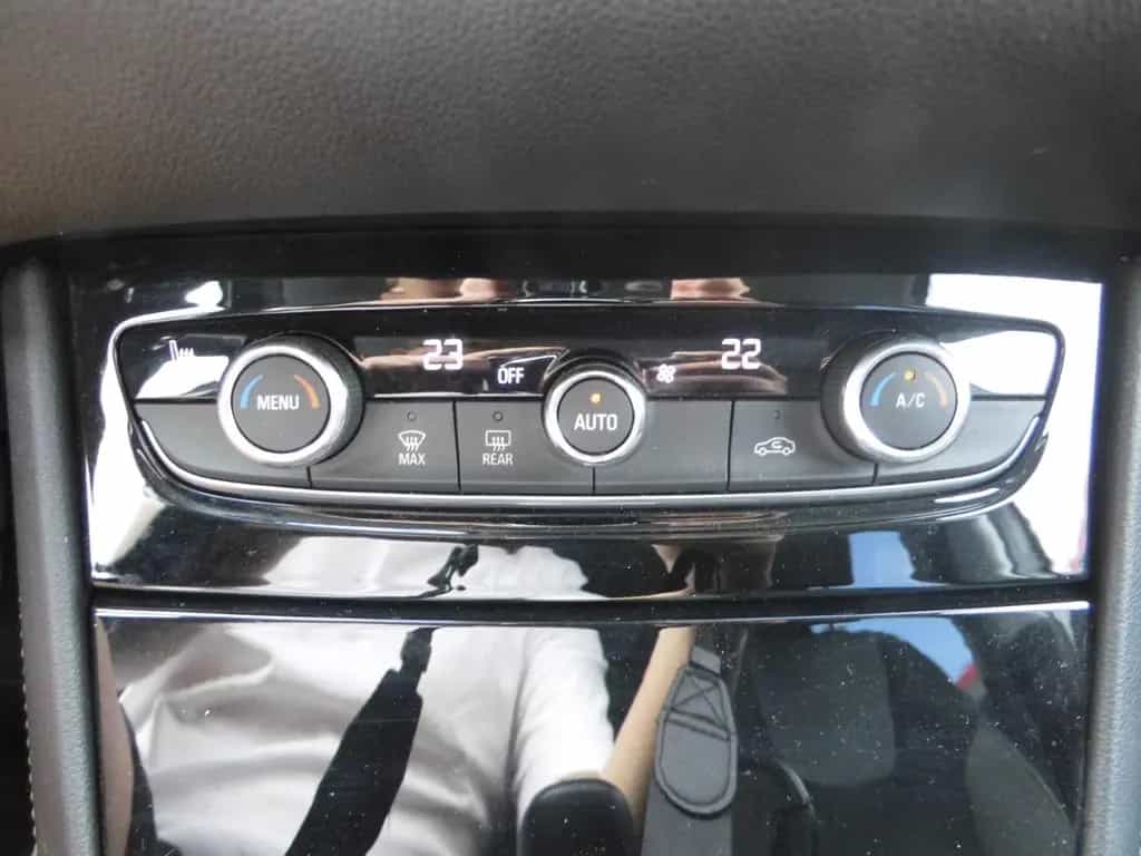 Opel Grandland (X)/NAVI/KAM/KLIMA/PDC/TEMPO/SITZHZG/ 12/2019-photo-12