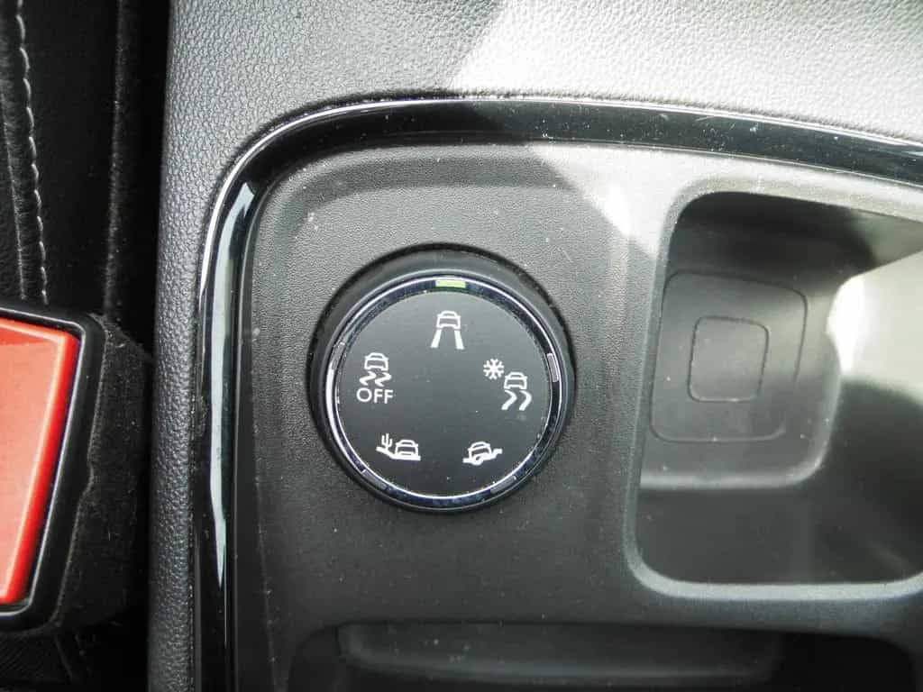 Opel Grandland (X)/NAVI/KAM/KLIMA/PDC/TEMPO/SITZHZG/ 12/2019-photo-15