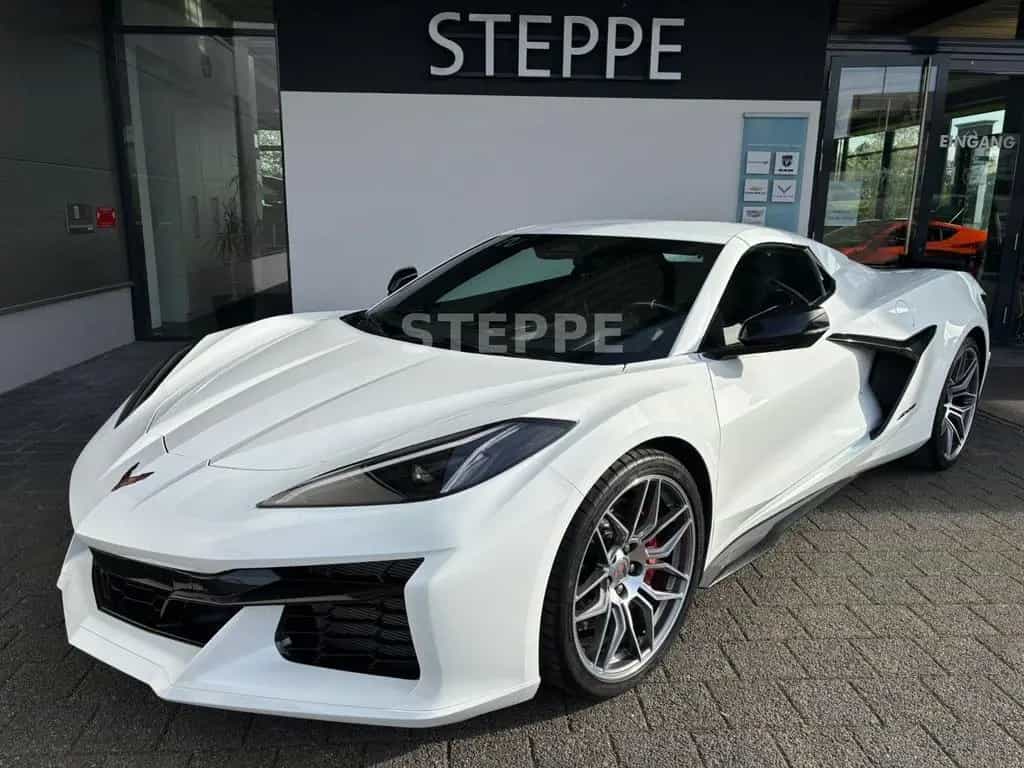 Corvette Z06 5,5V8 Cabrio Europamodell 3LZ 08/2025-photo-1