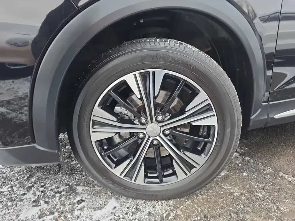 Mitsubishi Eclipse Cross Intro Edition 1.5 T-MIVEC AHK WR 3 03/2019-photo-15