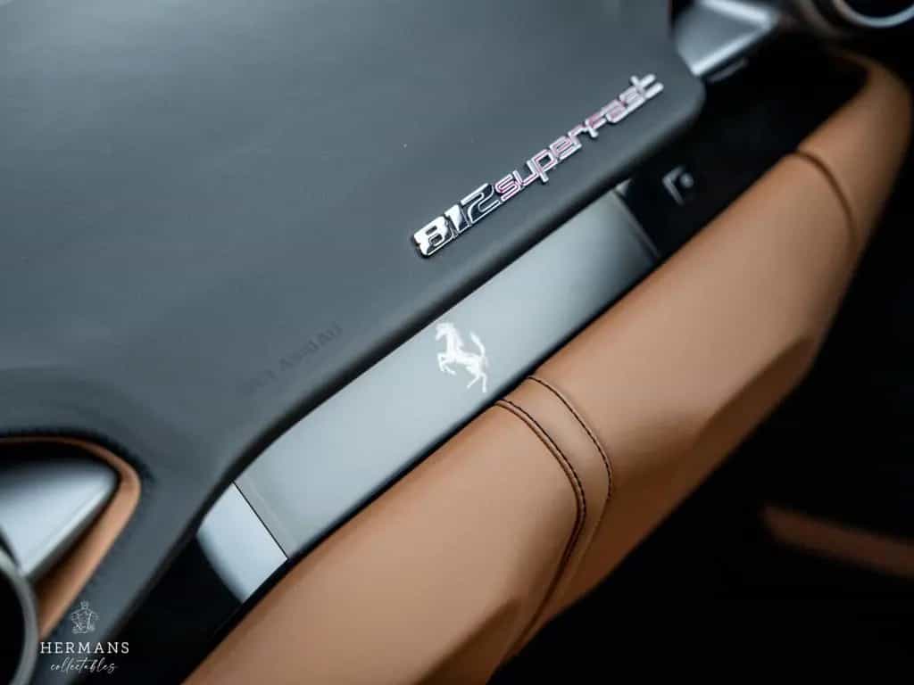 Ferrari 812 6.5 V12 Superfast HELE / Lift / Passenger / 02/2018-photo-27