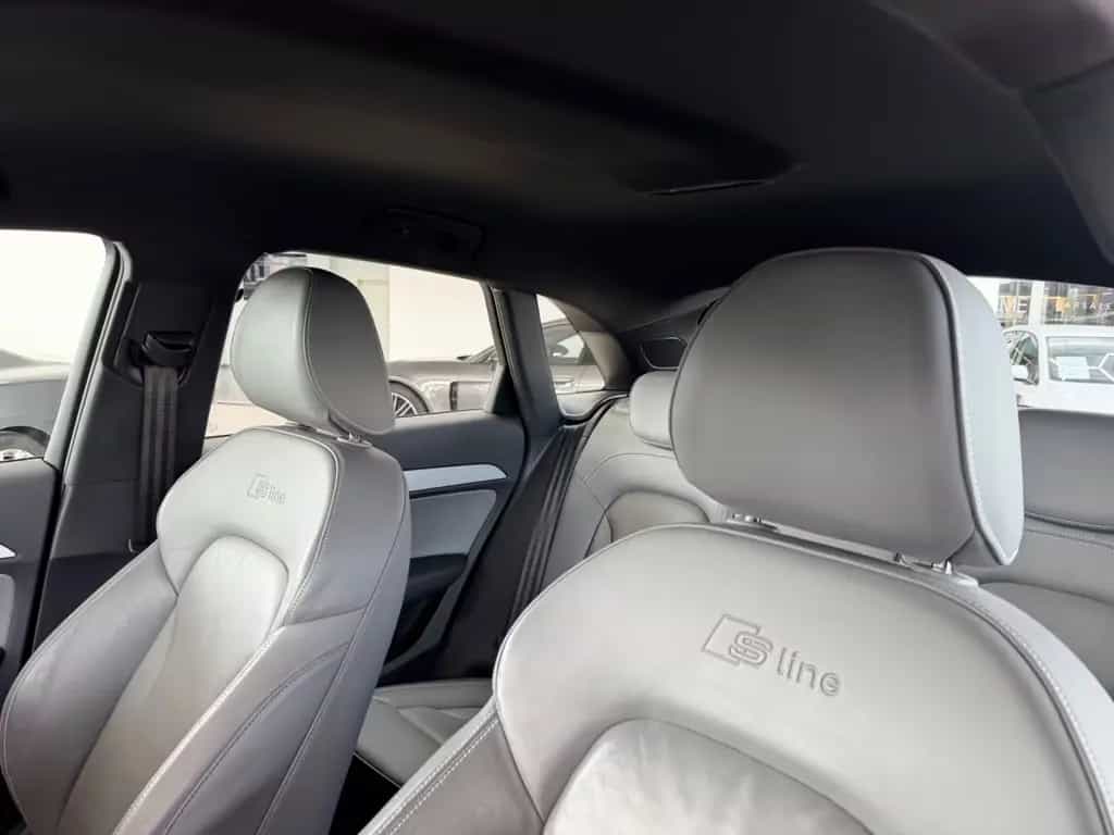 Audi Q3 2.0TDI S-Tronic Quattro 3x S-Line Kamera Lede 05/2015-photo-14