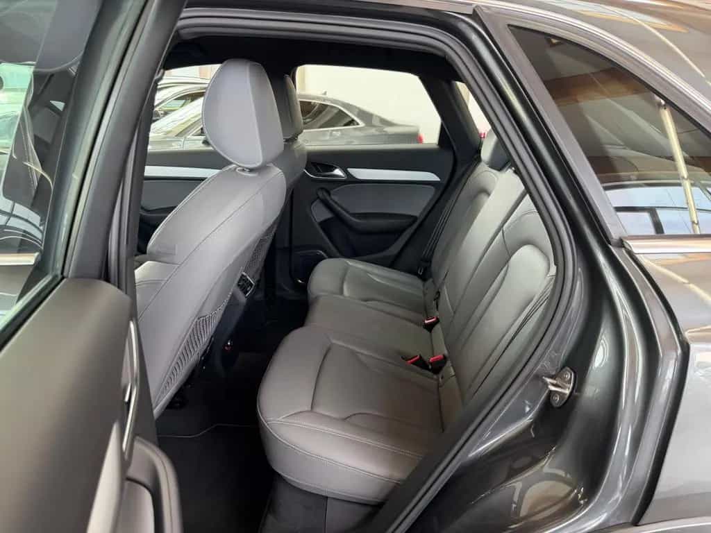 Audi Q3 2.0TDI S-Tronic Quattro 3x S-Line Kamera Lede 05/2015-photo-21