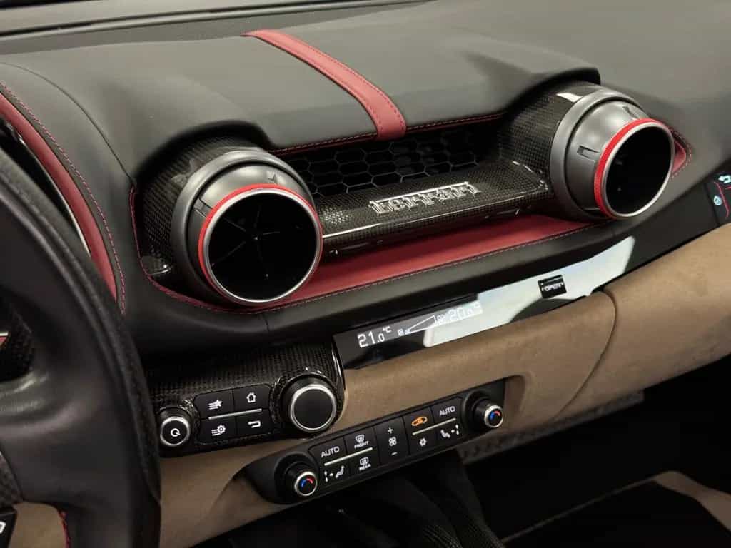 Ferrari 812 6.5 V12 GTS DCT F1 06/2021-photo-11