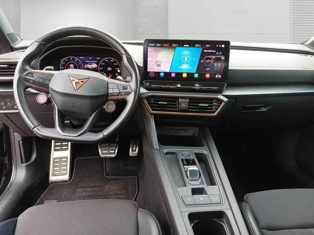 Cupra Formentor VZ 4Drive*DSG*SHZ*EHK*VC*GARANTIE* 08/2021-photo-8