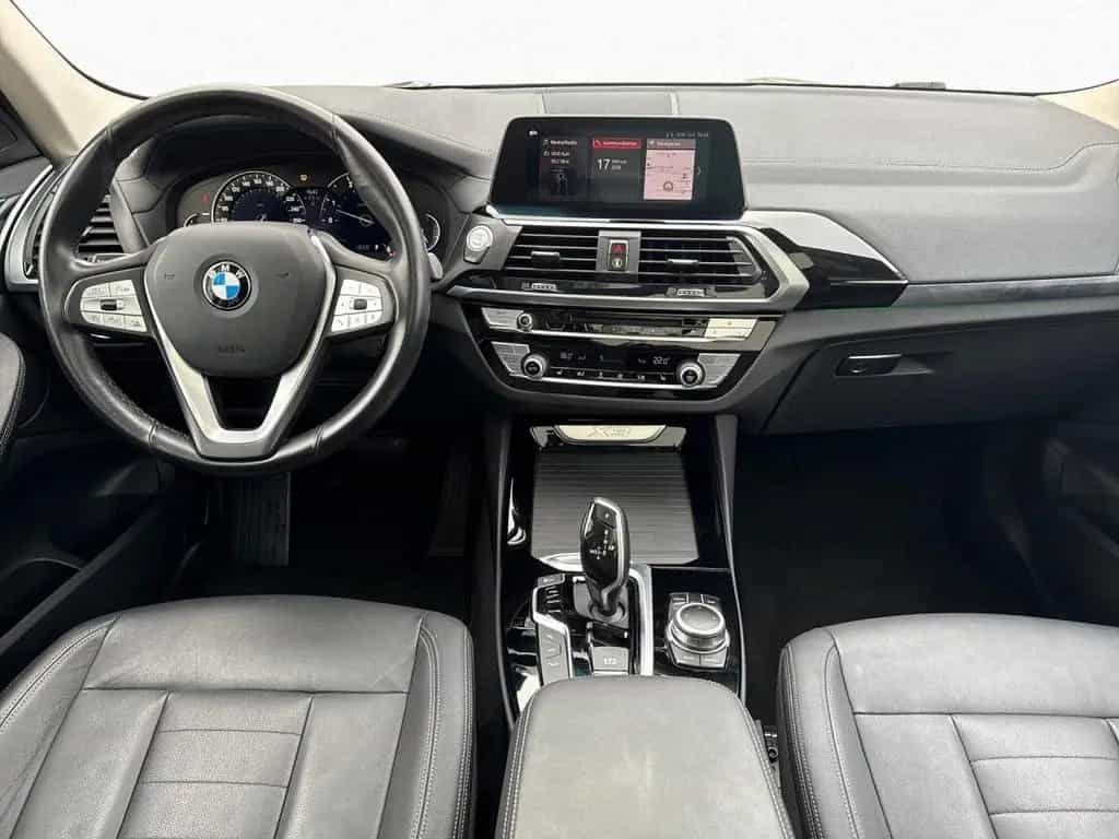 BMW X3 xDrive30d Luxury LED+,AHK,Pano,360°,HUD,St 08/2020-photo-11