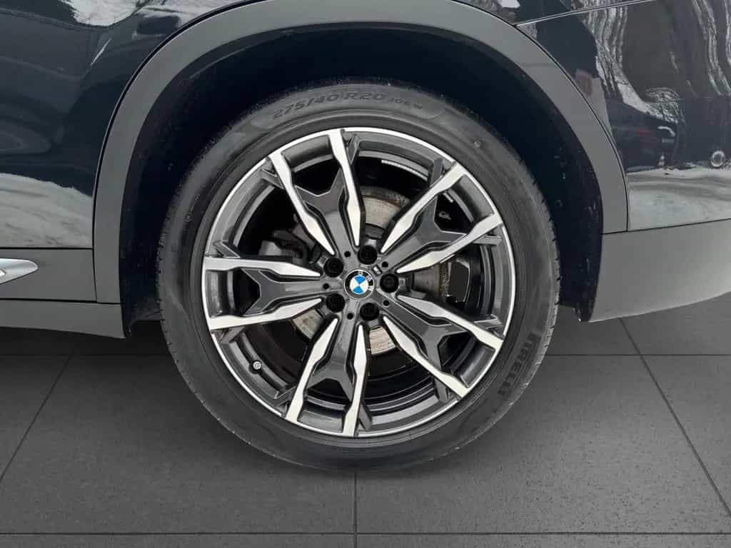 BMW X3 xDrive30d Luxury LED+,AHK,Pano,360°,HUD,St 08/2020-photo-16