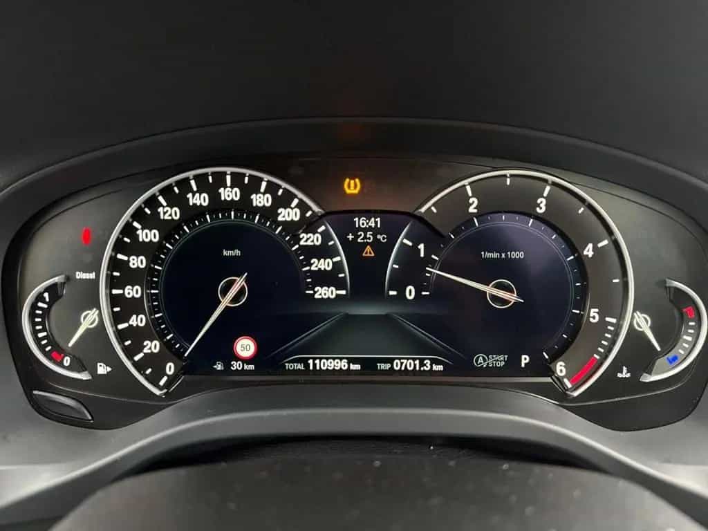 BMW X3 xDrive30d Luxury LED+,AHK,Pano,360°,HUD,St 08/2020-photo-8