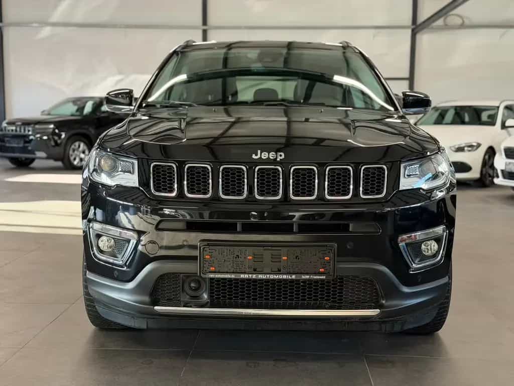 Jeep Compass Limit. 1,3 TGDi NAV+KAM+XEN+TEMP+CARPLAY 11/2020-photo-1