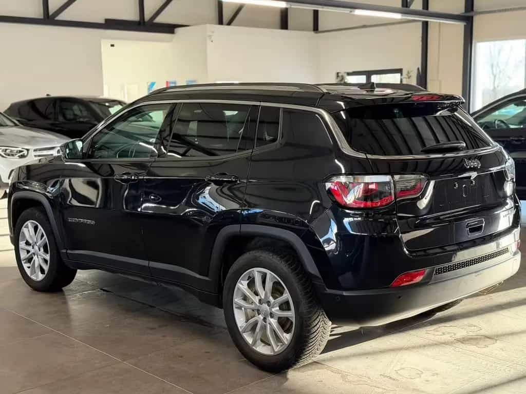 Jeep Compass Limit. 1,3 TGDi NAV+KAM+XEN+TEMP+CARPLAY 11/2020-photo-3