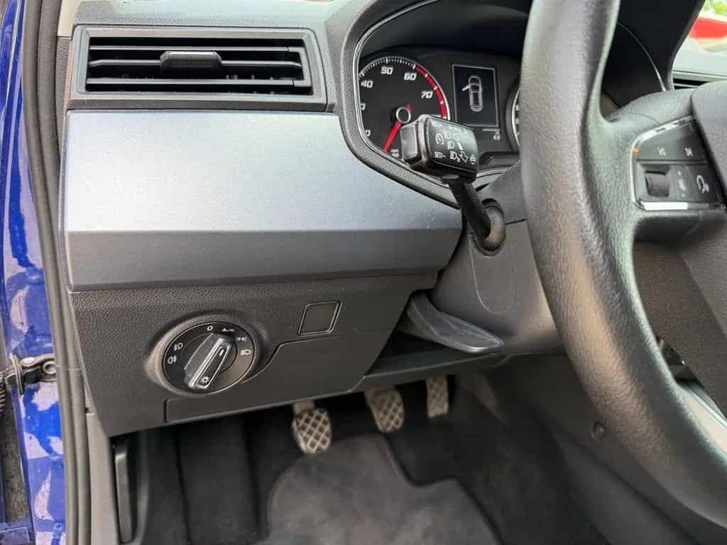 Seat Arona 1.0 TSI Style LED SHZ PDC GRA 06/2019-photo-4