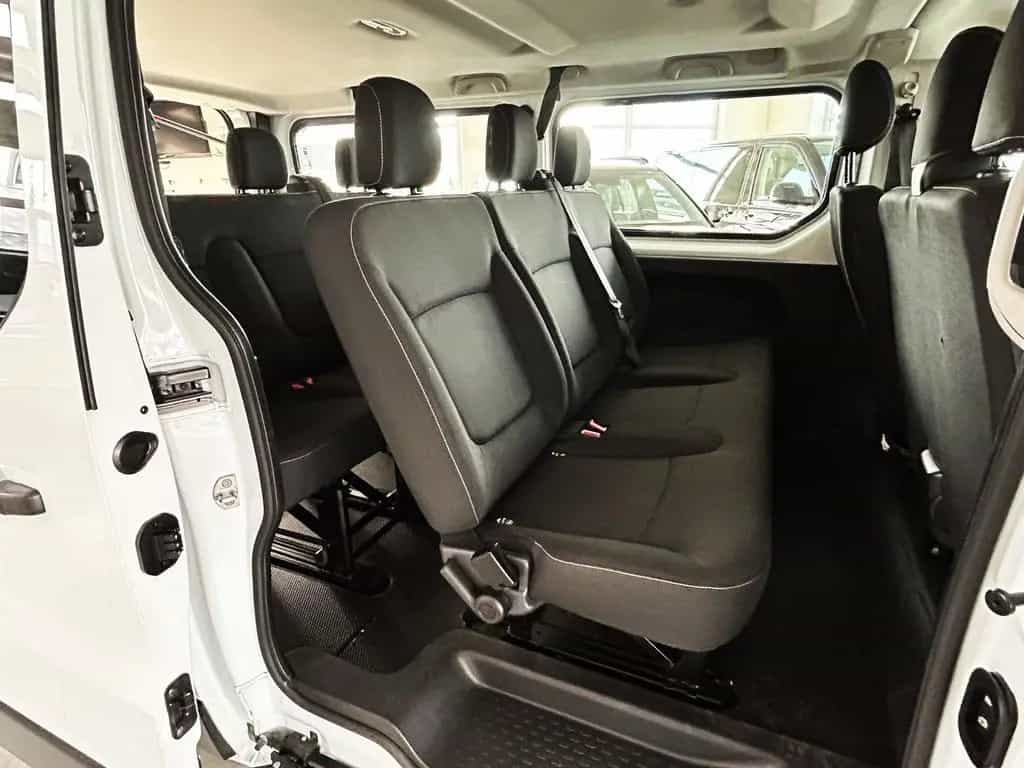 Renault Trafic L2H1 2,9t 9-Sitzer/Navi Klima/AHK 06/2019-photo-17