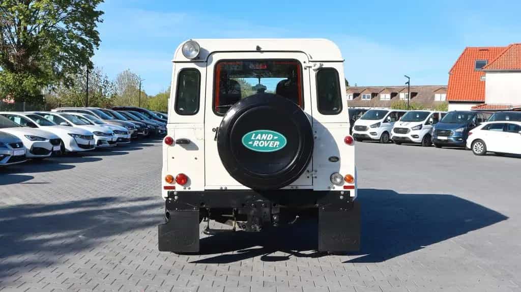 Land Rover Defender 90 S TD4 Station Wagon Exklusiv AHK 12/2009-photo-4