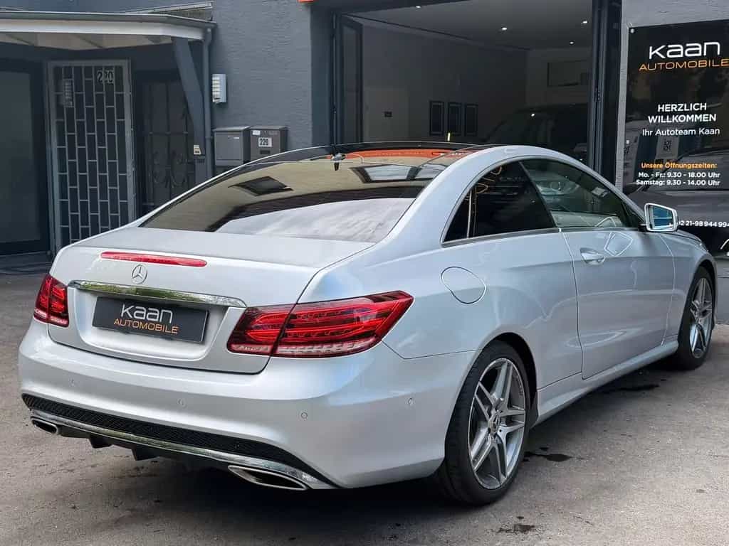 Mercedes-Benz E 200 Coupe AMG Line/LED/LEDER/PANO/SHZ/NAVI/TOT 05/2017-photo-4