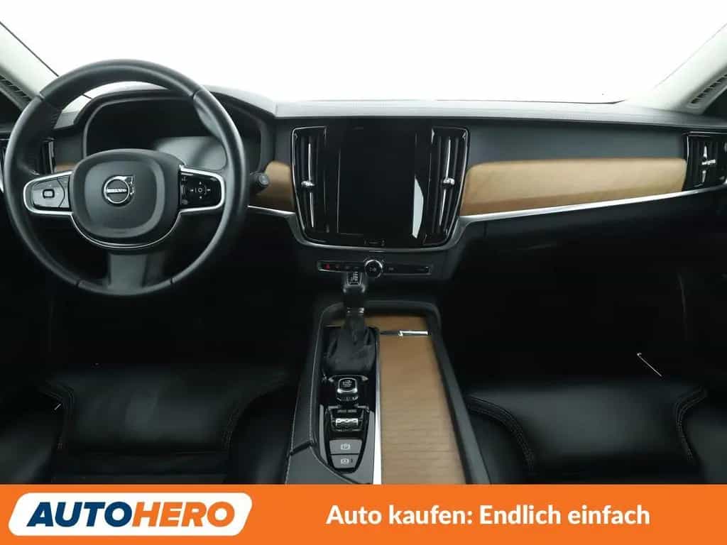 Volvo V90 2.0 D5 Inscription AWD Aut.*NAVI*TEMPO*CAM* 12/2019-photo-11