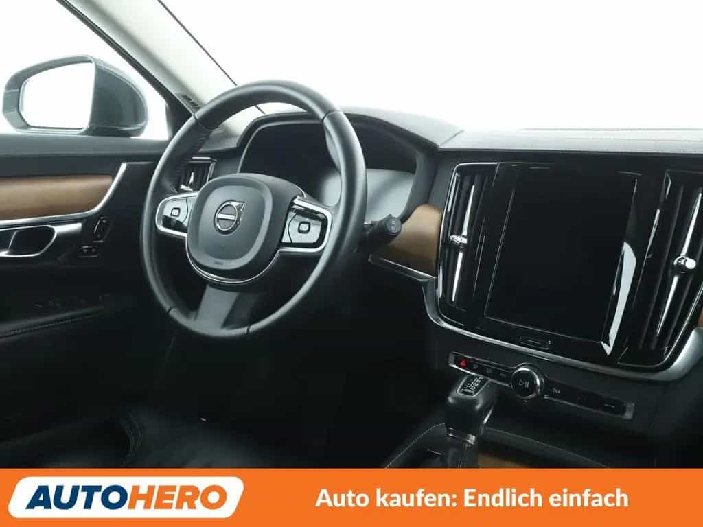 Volvo V90 2.0 D5 Inscription AWD Aut.*NAVI*TEMPO*CAM* 12/2019-photo-12