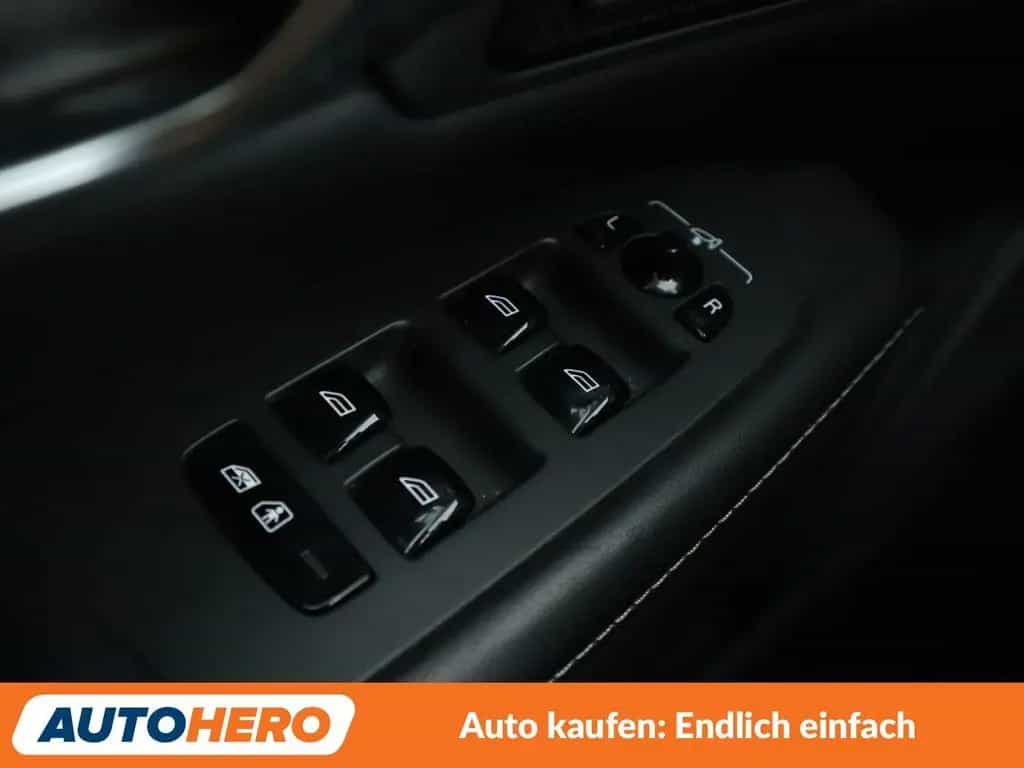 Volvo V90 2.0 D5 Inscription AWD Aut.*NAVI*TEMPO*CAM* 12/2019-photo-24