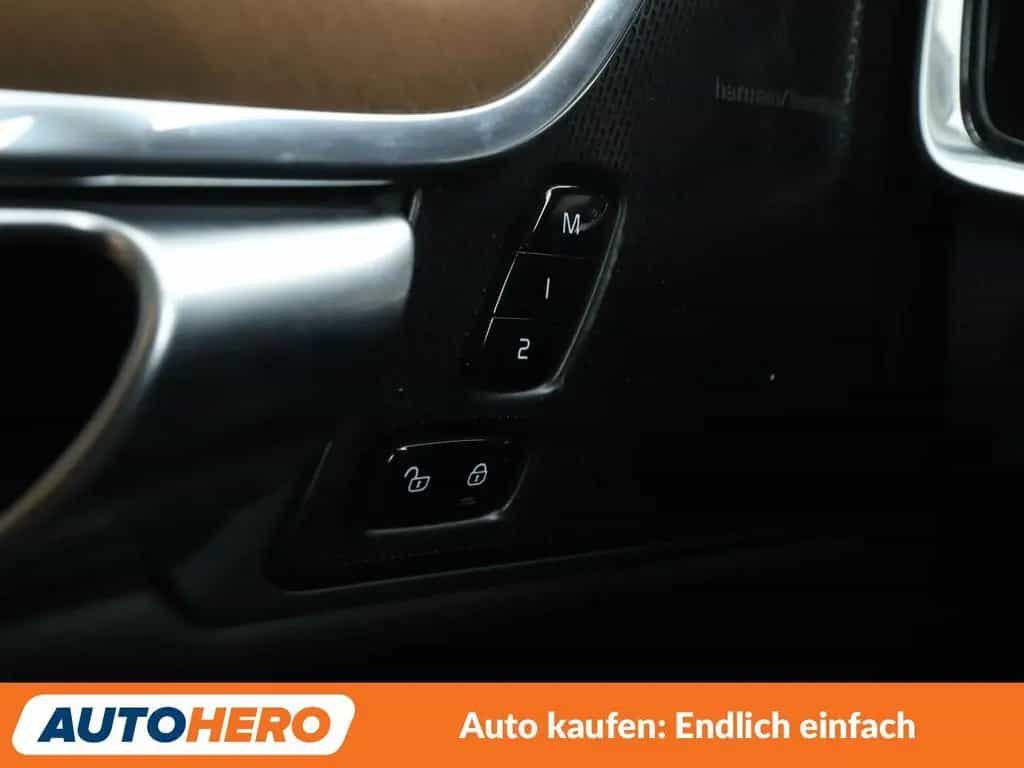 Volvo V90 2.0 D5 Inscription AWD Aut.*NAVI*TEMPO*CAM* 12/2019-photo-26