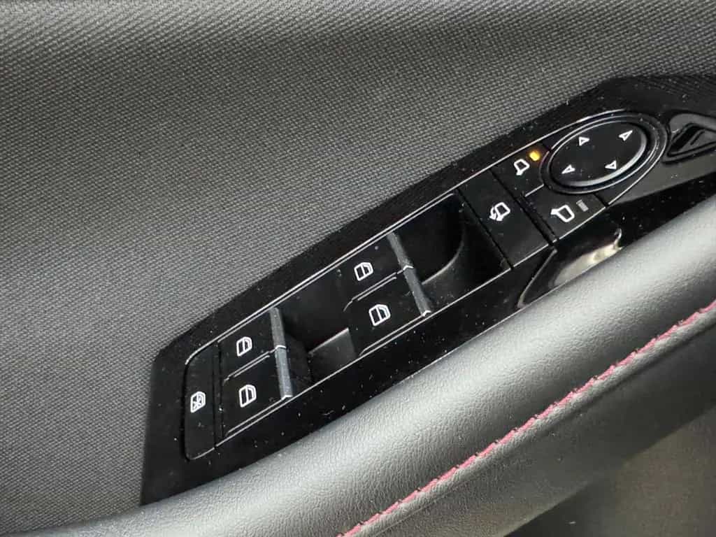 Mazda CX-30 Homura FWD 2025 *186ps 6AT.*RFK*NAV*HUD*QI 04/2025-photo-20