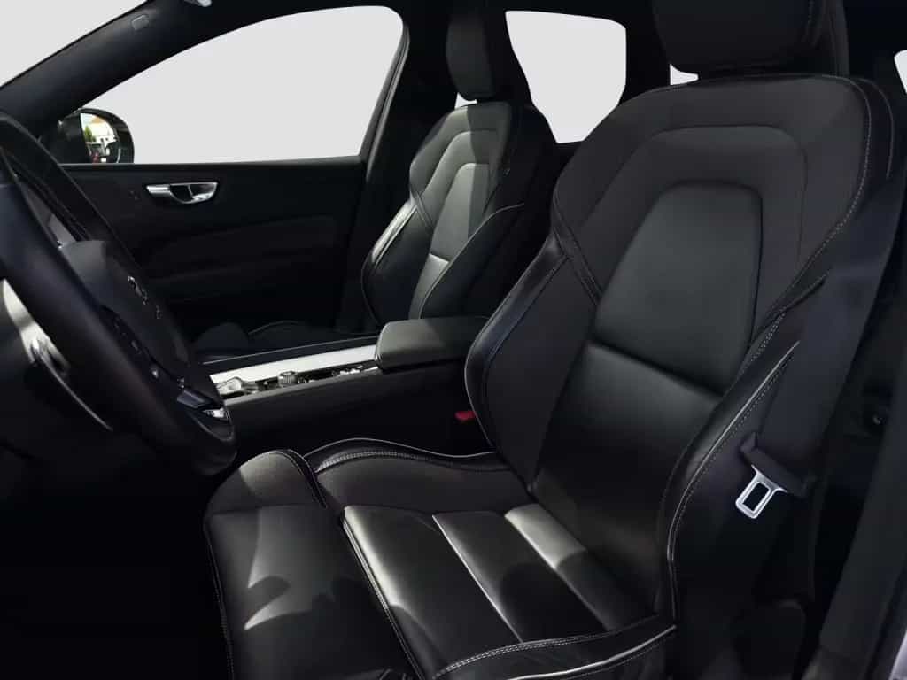 Volvo XC60 T4 R-Design/AHK/Pano/HuD/Kam/BLIS/DAB/H&K 07/2020-photo-12