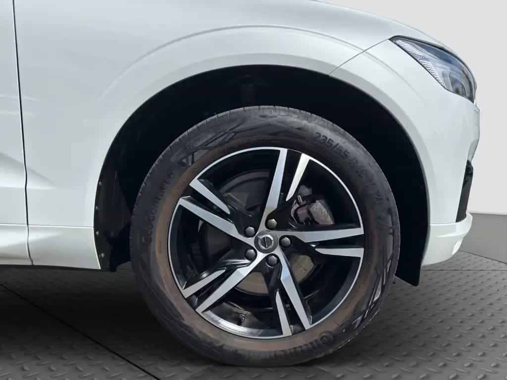Volvo XC60 T4 R-Design/AHK/Pano/HuD/Kam/BLIS/DAB/H&K 07/2020-photo-16
