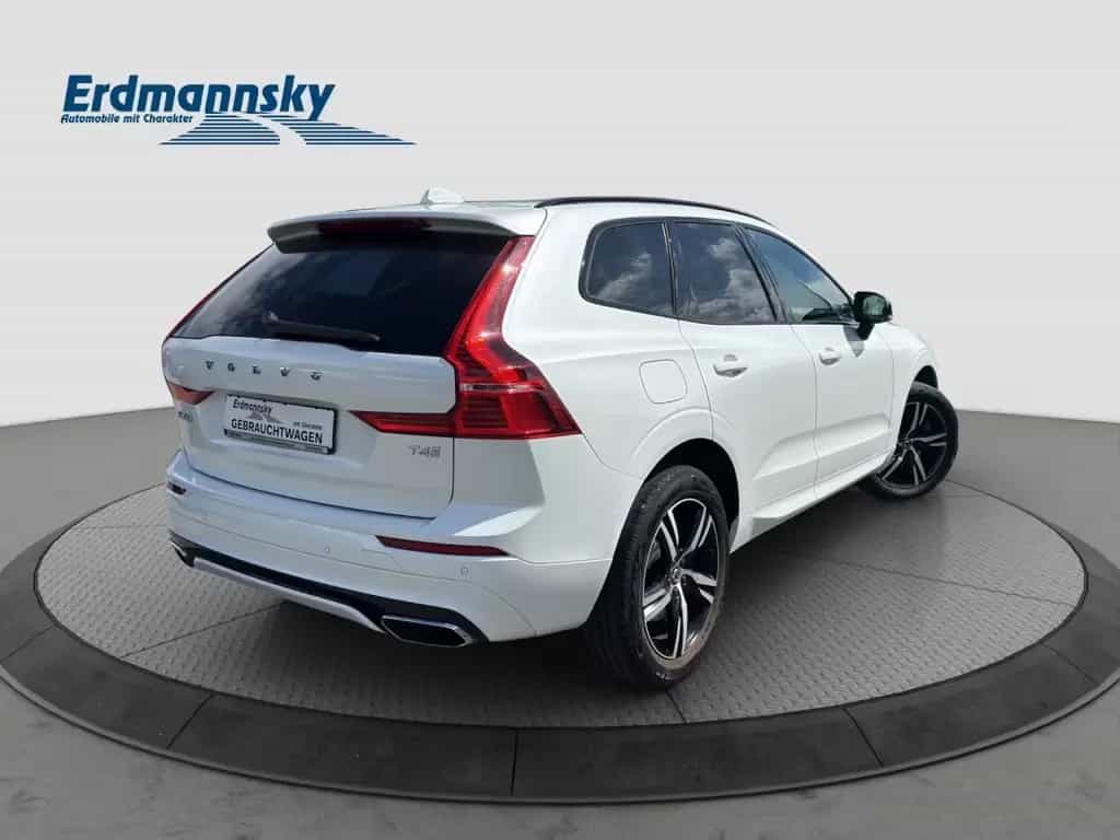 Volvo XC60 T4 R-Design/AHK/Pano/HuD/Kam/BLIS/DAB/H&K 07/2020-photo-3