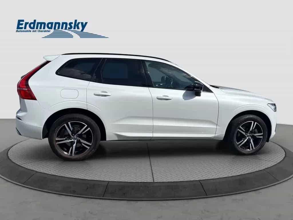 Volvo XC60 T4 R-Design/AHK/Pano/HuD/Kam/BLIS/DAB/H&K 07/2020-photo-5