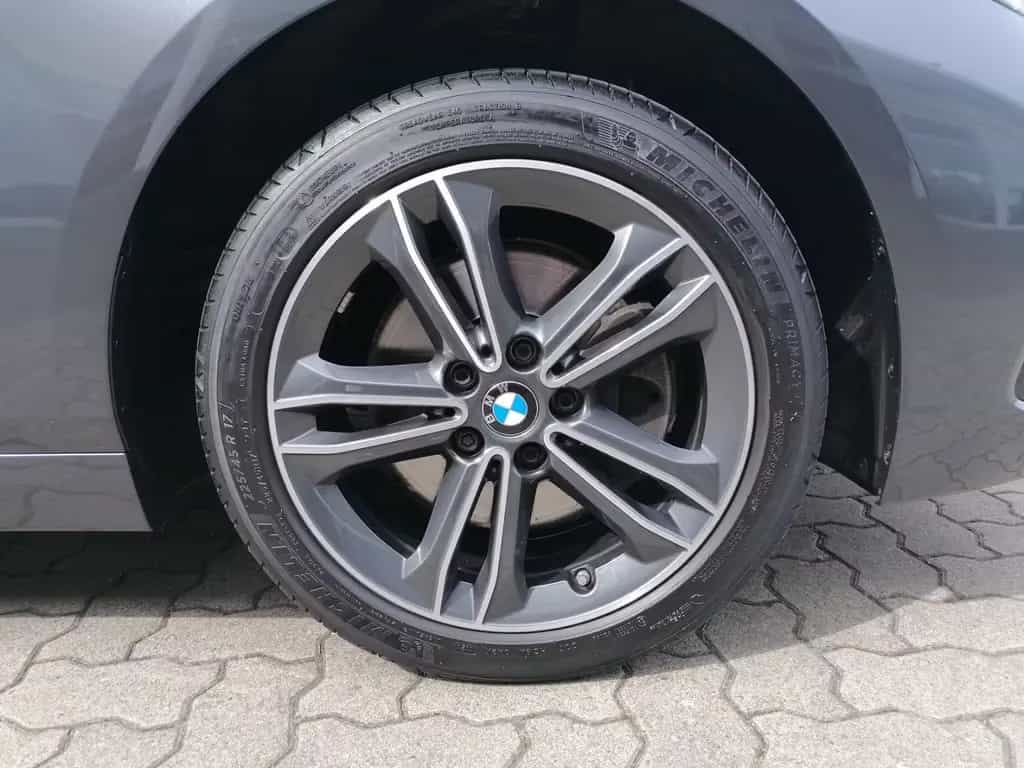 BMW 118 iA Sport Line LED LCPro HUD DA DAB Shz 01/2022-photo-15