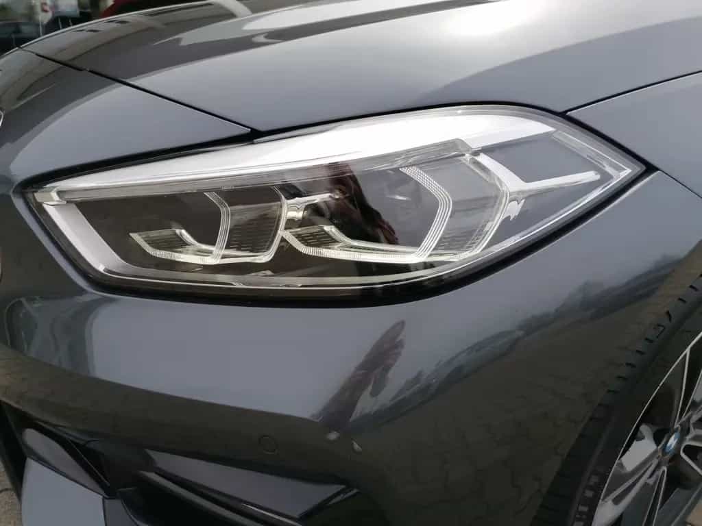 BMW 118 iA Sport Line LED LCPro HUD DA DAB Shz 01/2022-photo-16