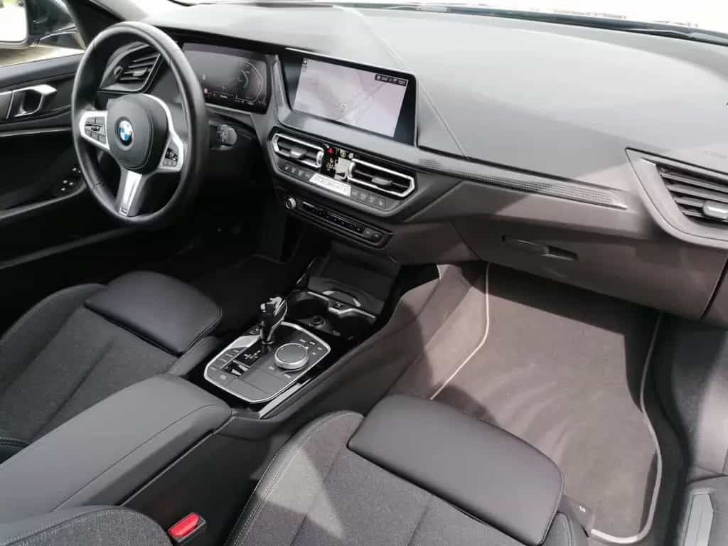 BMW 118 iA Sport Line LED LCPro HUD DA DAB Shz 01/2022-photo-6