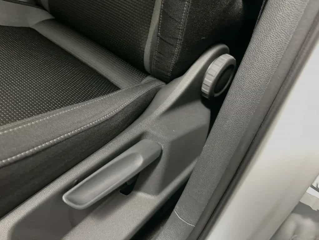Skoda Karoq 1.5 TSI DSG Tour 04/2023-photo-11