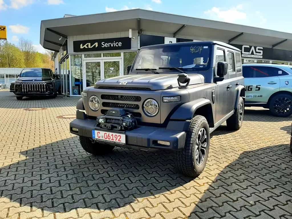 BAW 212 2.0D AWD AT8 LED Seilwinde Keyless null-photo-3