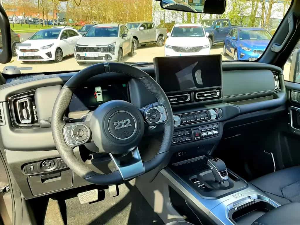 BAW 212 2.0D AWD AT8 LED Seilwinde Keyless null-photo-6