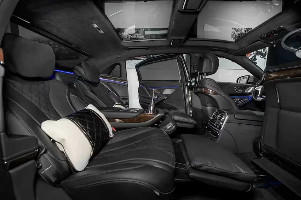 Maybach S 560 Maybach #MANUFAKTUR #FOND-TV #5-SITZE 05/2018-photo-12