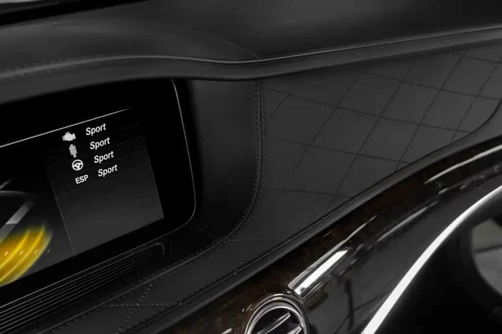 Maybach S 560 Maybach #MANUFAKTUR #FOND-TV #5-SITZE 05/2018-photo-26