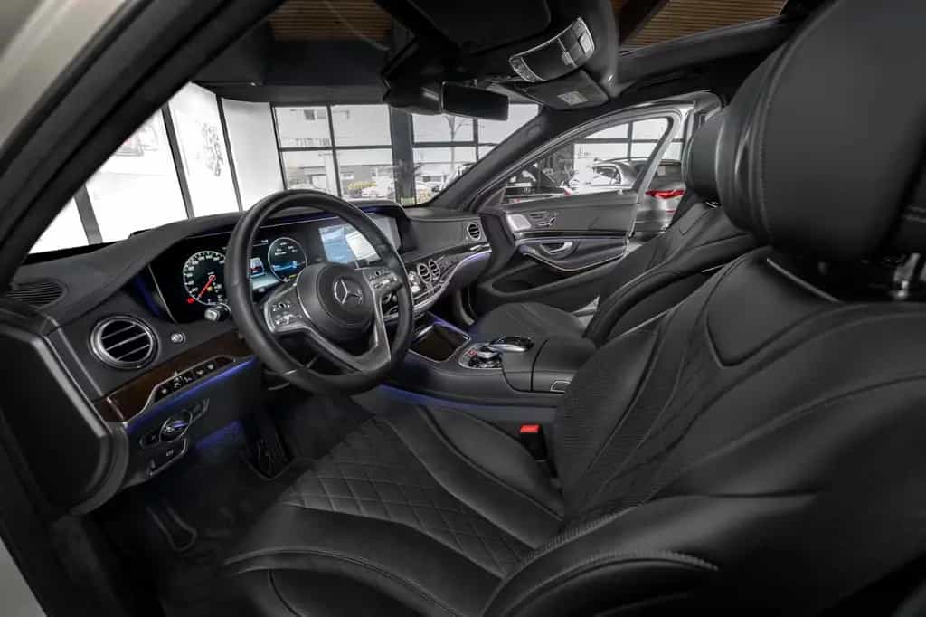 Maybach S 560 Maybach #MANUFAKTUR #FOND-TV #5-SITZE 05/2018-photo-27