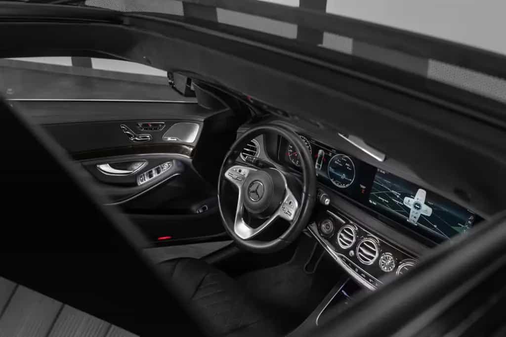 Maybach S 560 Maybach #MANUFAKTUR #FOND-TV #5-SITZE 05/2018-photo-30