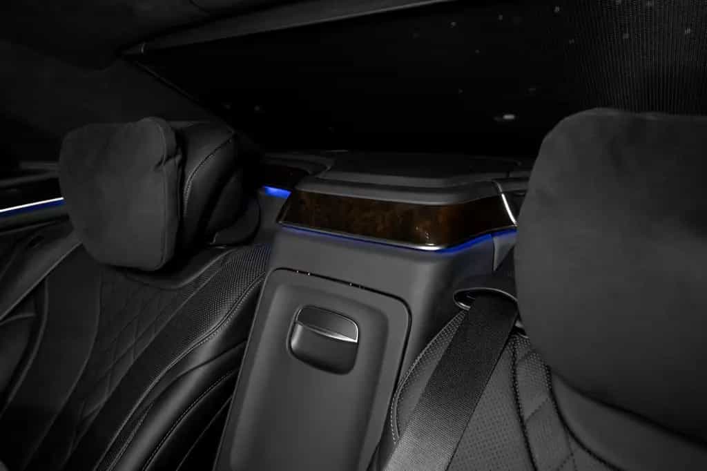 Maybach S 560 Maybach #MANUFAKTUR #FOND-TV #5-SITZE 05/2018-photo-34