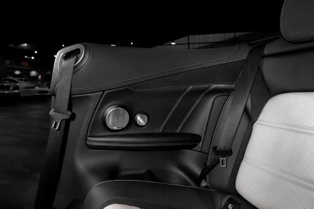 Mercedes-Benz C-Class 63 AMG Cabrio #MANUFAKTUR! #MATTLACK #1.HAND! 02/2022-photo-31
