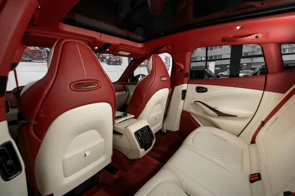 Aston Martin DBX 4.0 V8 #Exclusive Farbkombi #deutsches Fzg. 06/2021-photo-38