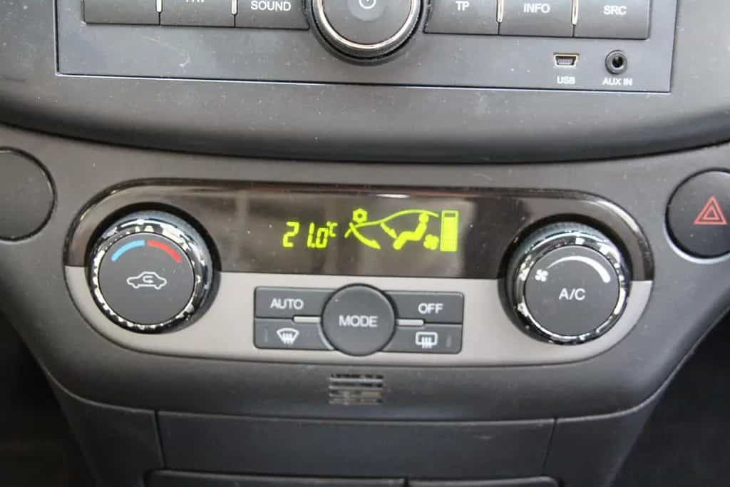 Chevrolet Aveo 1.4 LT Klimaautom.&FH&Alu 03/2011-photo-11