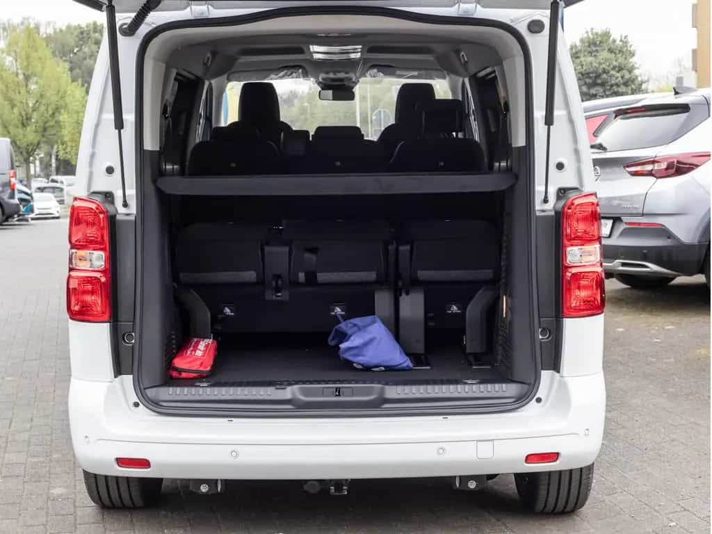 Peugeot Traveller Active L2 Diesel 180 EAT8 FACEL. LED 02/2026-photo-5