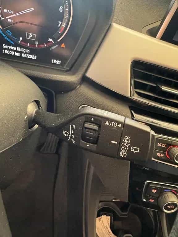 BMW X1 Baureihe 18i / NAVI/ SCHECKHEFT / LED / 07/2020-photo-10